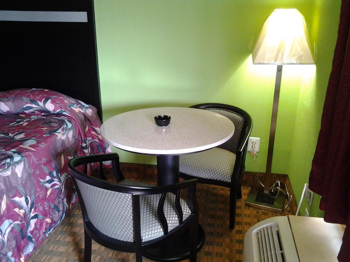 Elkton Lodge Phòng bức ảnh